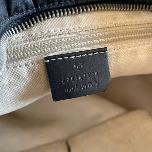 Gucci messenger bag - Picture 6 of 11